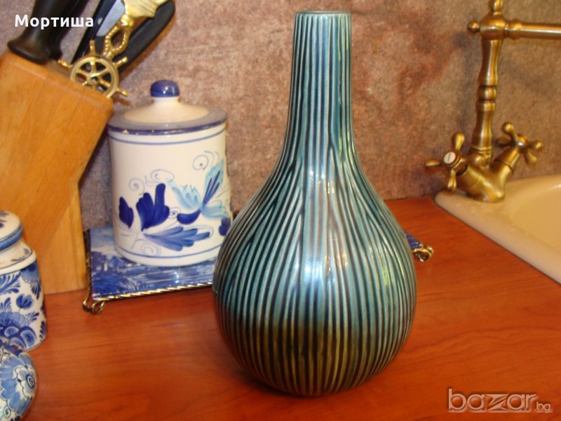 Стара порцеланова ваза в стил "арт деко "НАМАЛЕНА, снимка 1