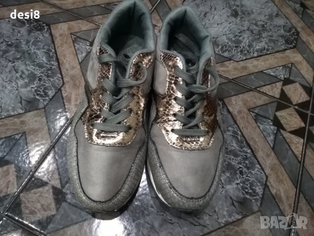 Дамски обувки нови, снимка 1 - Маратонки - 24788242