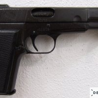 Пистолет Браунинг / Browning HP or GP35 Реплика на револвер, снимка 1 - Бойно оръжие - 22079109