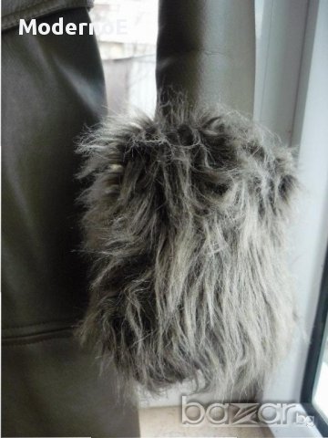 М-Л Страхотно палто - манто - с голяма яка от изкуствен косъм, снимка 10 - Палта, манта - 13492924