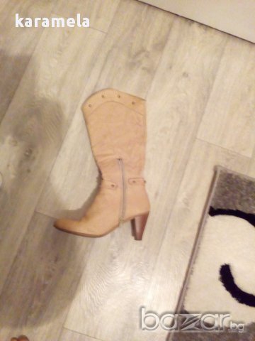 ботушки , снимка 2 - Дамски ботуши - 16858924