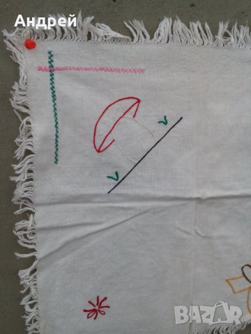 Стара бродирана покривка #7, снимка 2 - Антикварни и старинни предмети - 23789151