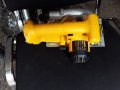Dewalt 14,4v ръчен акумулаторен циркуляр , боди без батерия и зарядно, снимка 3