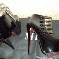 Обувки Mei , снимка 2 - Дамски боти - 21687874
