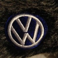 Оригинална шапка  - ушанка Volkswagen / GOLF , снимка 5 - Шапки - 23200689