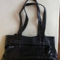 Дамска кожена чанта, снимка 1 - Чанти - 21102032