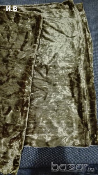 Плюшени кафяво златисти пердета, снимка 1