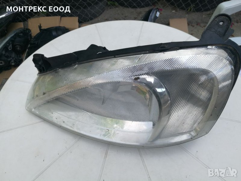 Ляв фар Опел Корса, снимка 1
