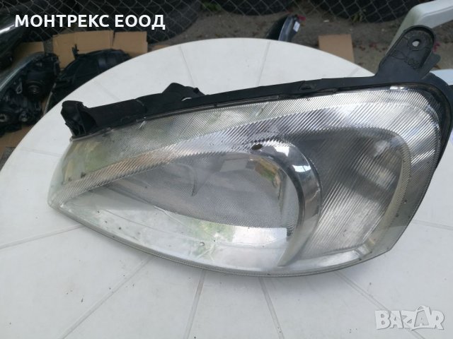 Ляв фар Опел Корса, снимка 1