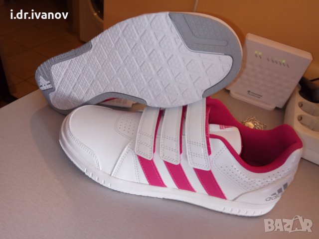нови маратонки(оригинални) Adidas номер 39 1/3 , снимка 1 - Маратонки - 25591002