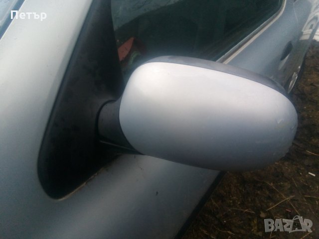 Огледала Рено клио 2, снимка 4 - Части - 24128589