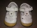 Детски обувки N21, снимка 1 - Детски сандали и чехли - 21514280