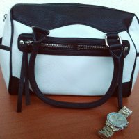 Дамска чанта Express - Black & White Purse, снимка 1 - Чанти - 22410465
