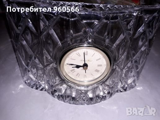 Кристален настолен часовник