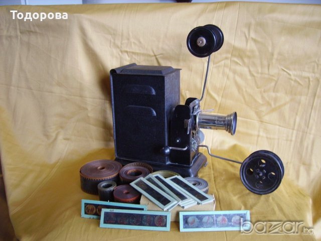 Кинопроектор от периода на нямото кино, снимка 5 - Антикварни и старинни предмети - 20411635