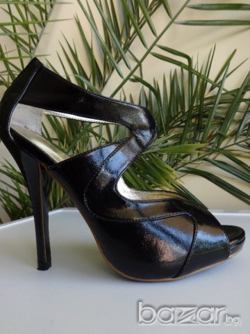 Нов модерен комплект обувки и чанта- цени от 20 лв., снимка 4 - Дамски обувки на ток - 14352394
