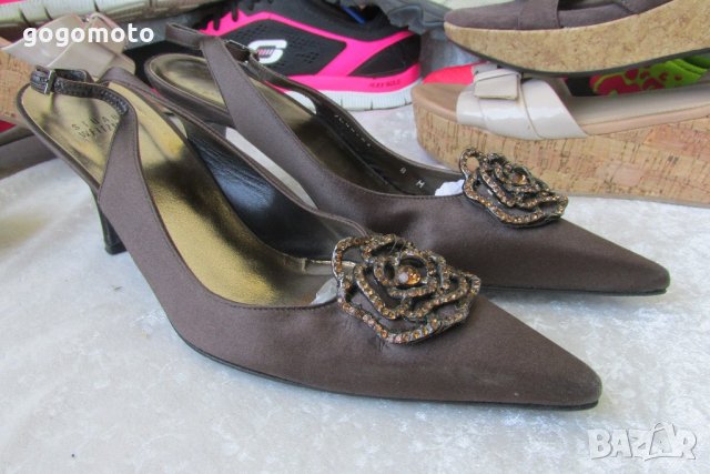 елегантни 39 - 40 дамски обувки Stuart Weitzman original от фин сатен , сандали, GOGOMOTO.BAZAR.BG®, снимка 10 - Сандали - 21822743