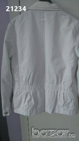 бяло пролетно яке , снимка 2 - Якета - 18199898