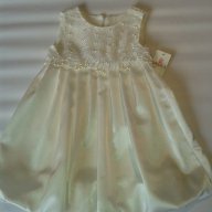 Детска рокля, официална, цвят шампанско, тип балон, снимка 4 - Детски рокли и поли - 9539370
