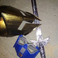 Маска на рицар и меч, снимка 1 - Други - 25170588