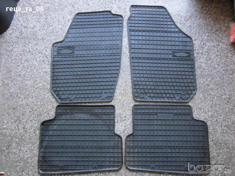 Гумени стелки за Шкода Фабия след 2007г / Сеат Кордоба след 2008, снимка 1