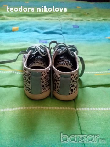 кец fynku sirls, снимка 4 - Детски гуменки - 14224249