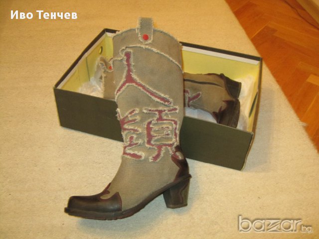 Продавам дамски ботуши Оxbow 
