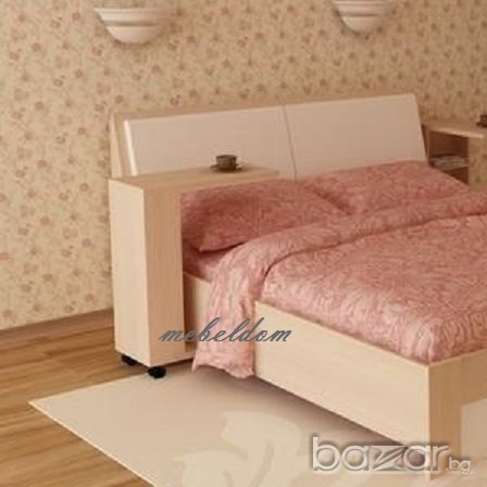 Помощна маса,нощно шкафче на колелца със стопери(код-1957), снимка 4 - Шкафове - 10676984