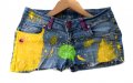 Къси дънкови панталонки ръчно оцветени, снимка 1 - Дънки - 23438717