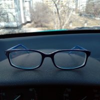 DKNY, снимка 2 - Слънчеви и диоптрични очила - 24372838
