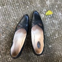 Черни обувки естествена кожа на ниско токче 37 номер, снимка 2 - Дамски елегантни обувки - 22716482