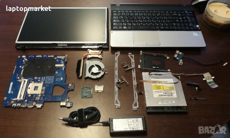 Samsung NP300E5Z на части, снимка 1