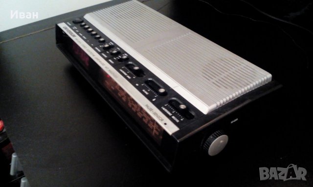 Стерео радио с часовник, снимка 2 - Други ценни предмети - 22071188