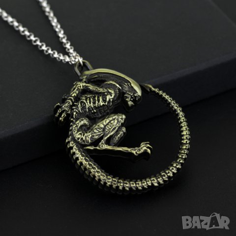 👽 Пришълеца-Alien Колие - Медальон , снимка 3 - Колиета, медальони, синджири - 23311702