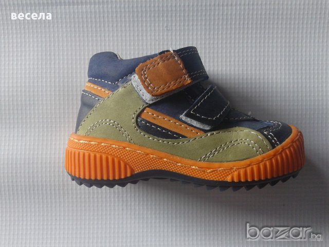 Детски обувки от естествена кожа, ортопедични с лепенки, снимка 5 - Детски маратонки - 9882761