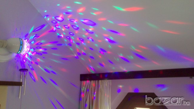 Промо !!! Диско лампа крушка Rgb Led diodi lapma Disko, снимка 4 - Декорация за дома - 7973940