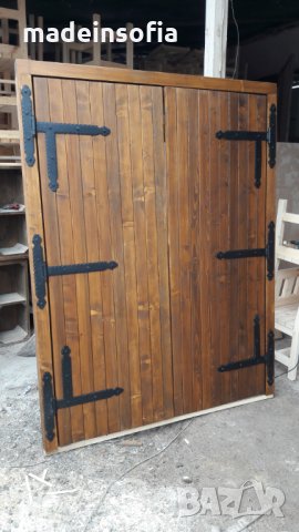 Дървени огради и портални врати по поръчка