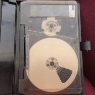 U-Matic видеокасета, снимка 1 - Плейъри, домашно кино, прожектори - 18592651