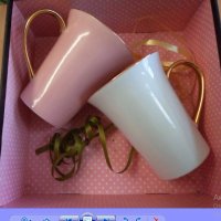 Комплект за кафе или чай със златен декор, снимка 1 - Чаши - 21022873