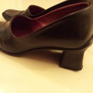 Дамски черни обувки естествена кожа, снимка 4 - Дамски ежедневни обувки - 11649989