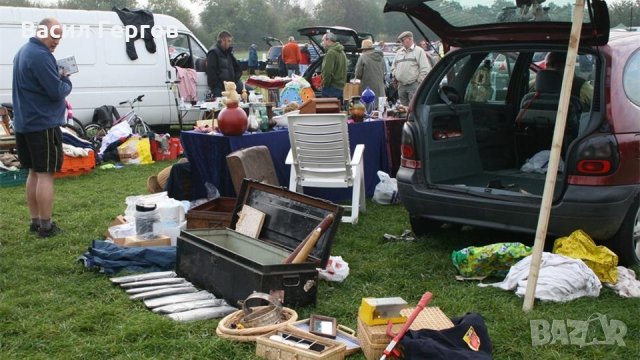 Купува книги, картини, мебели, старинни вещи, снимка 1