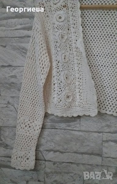 Красива ажурена жилетка в цвят шампанско, снимка 1