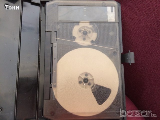 U-Matic видеокасета, снимка 1 - Плейъри, домашно кино, прожектори - 18592651