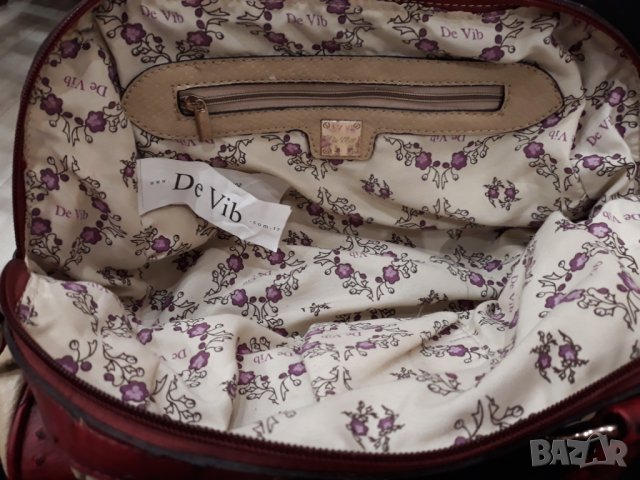 Кожена чанта с къси дръжки марка DE VIB цвят бежово с вишнаво, снимка 4 - Чанти - 23626273