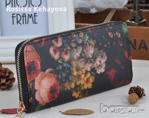 Дамска чанта с порфейл с цвятя красива стилна модерна