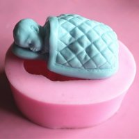 3D завито бебе с пелена силиконов молд форма калъп за торта пита кръщене раждане фондан гипс сапун , снимка 2 - Форми - 21438514
