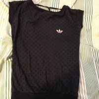 Adidas Черна дамска тениска с гол гръб, снимка 1 - Тениски - 24852097