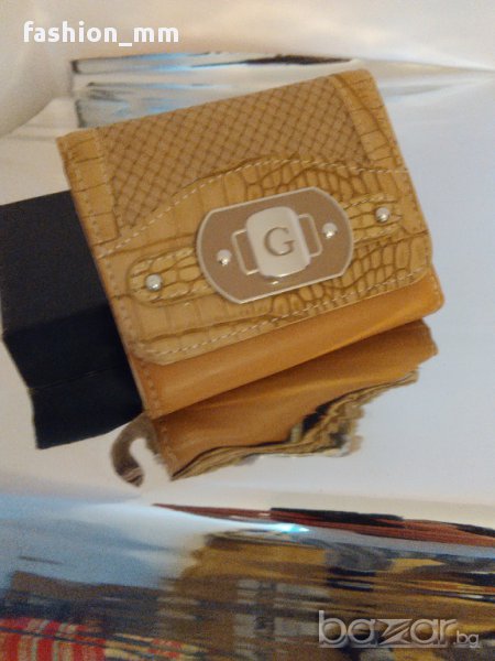 Ново дамско Портмоне guess  beige, снимка 1