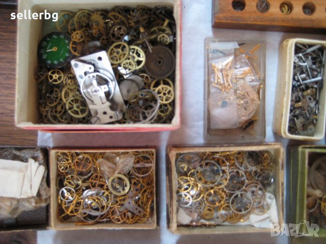 Части за стари ръчни часовници, снимка 11 - Антикварни и старинни предмети - 19592030