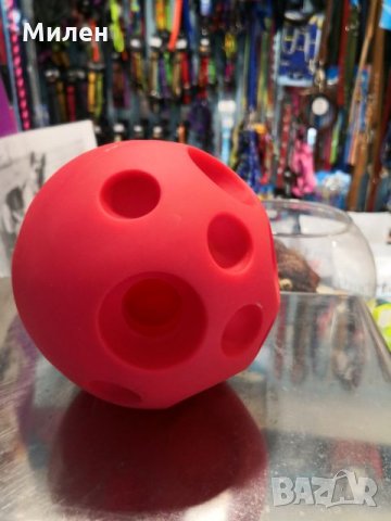 мека топка за лакомства ф12см. 